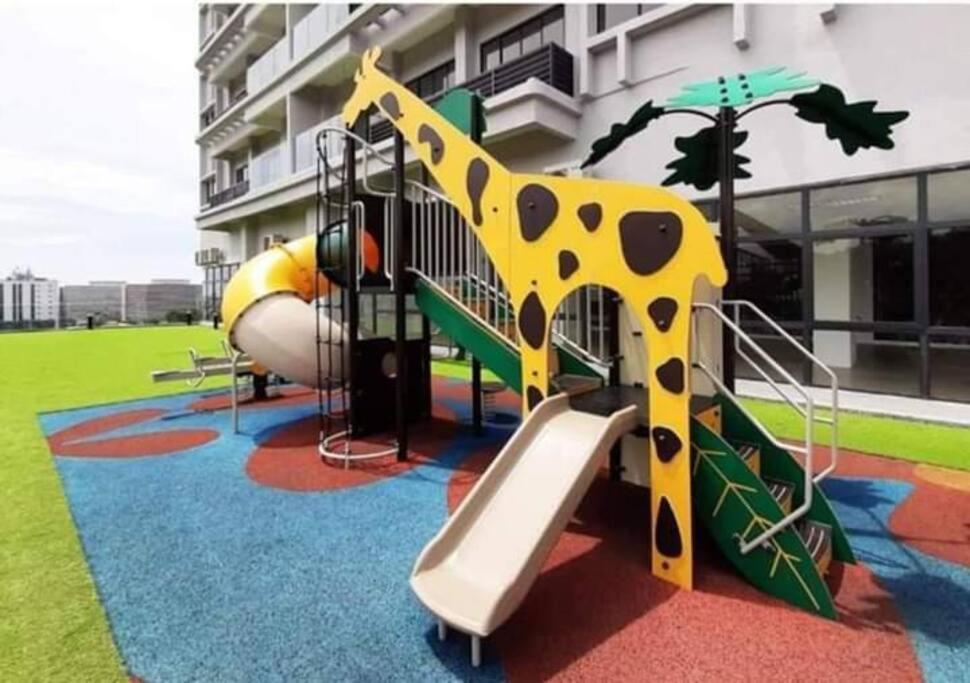 D'Medina @ Icon Residence Kuala Terengganu Exterior photo